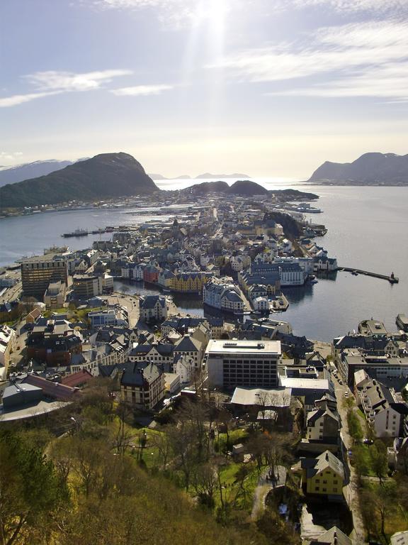 Ytterland Apartments Ålesund Extérieur photo